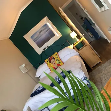 Granby House Apartments, 2, In The Old Town, Free On Street Parking Included Διαμέρισμα *