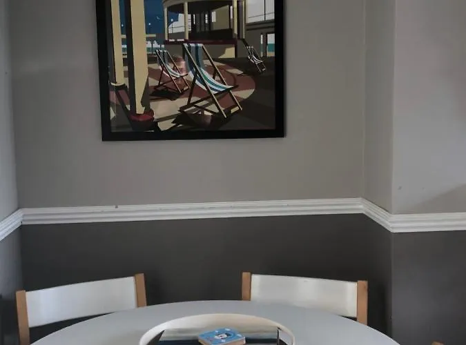 Granby House Apartments, 2, In The Old Town, Free On Street Parking Included Appartement