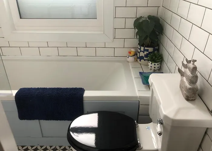 Granby House Apartments, 2, In The Old Town, Free On Street Parking Included Appartement